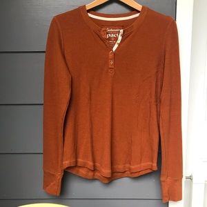 Pact 100%organic cotton Henley size small